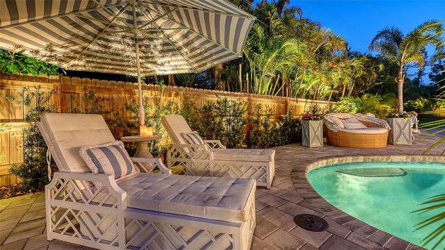 7715 WESTMORELAND DRIVE, Sarasota, FL 34243