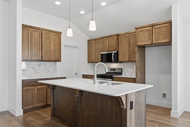 3709 NW 177th Street, Edmond, OK 73012