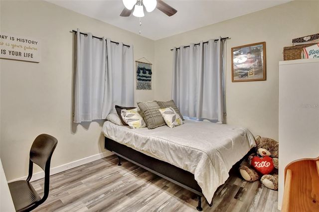 412 W NEW YORK AVENUE, Lake Helen, FL 32744