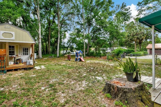412 W NEW YORK AVENUE, Lake Helen, FL 32744