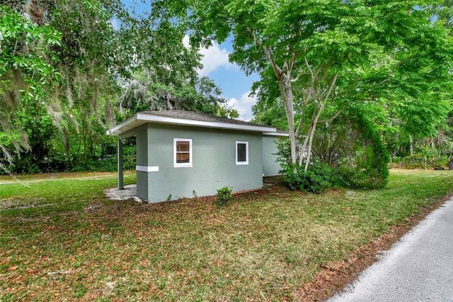 412 W NEW YORK AVENUE, Lake Helen, FL 32744