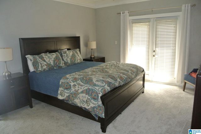 150 CRESTVIEW CIRCLE, Trussville, AL 35173