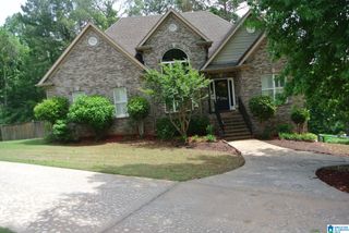 150 CRESTVIEW CIRCLE, Trussville, AL 35173