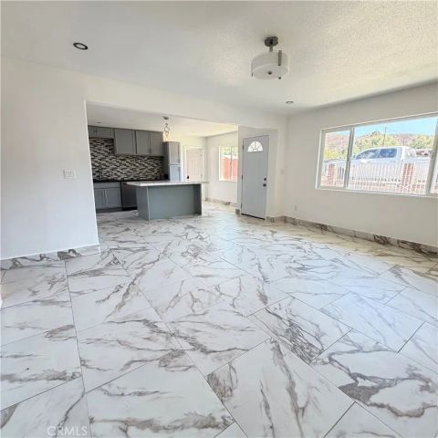 31770 Wakefield, Homeland, CA 92548