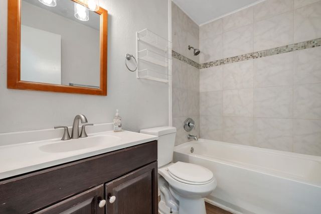 428 INDIAN VILLAGE Trail, Tallahassee, FL 32304