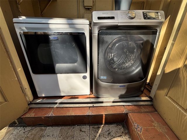 741 NE 17th Terrace, Fort Lauderdale, FL 33304