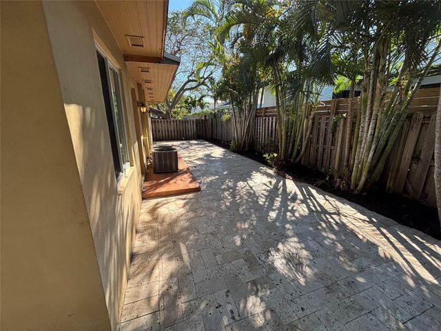 741 NE 17th Terrace, Fort Lauderdale, FL 33304