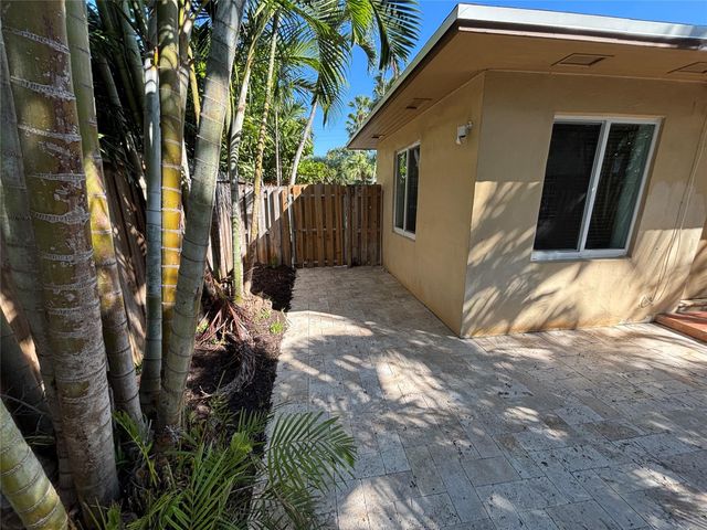 741 NE 17th Terrace, Fort Lauderdale, FL 33304