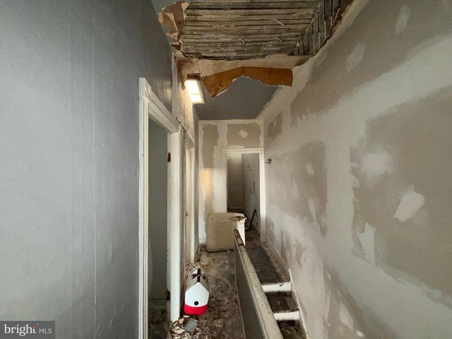 2408 E OLIVER ST, Baltimore, MD 21213