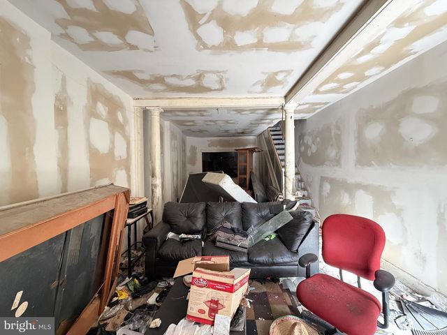 2408 E OLIVER ST, Baltimore, MD 21213