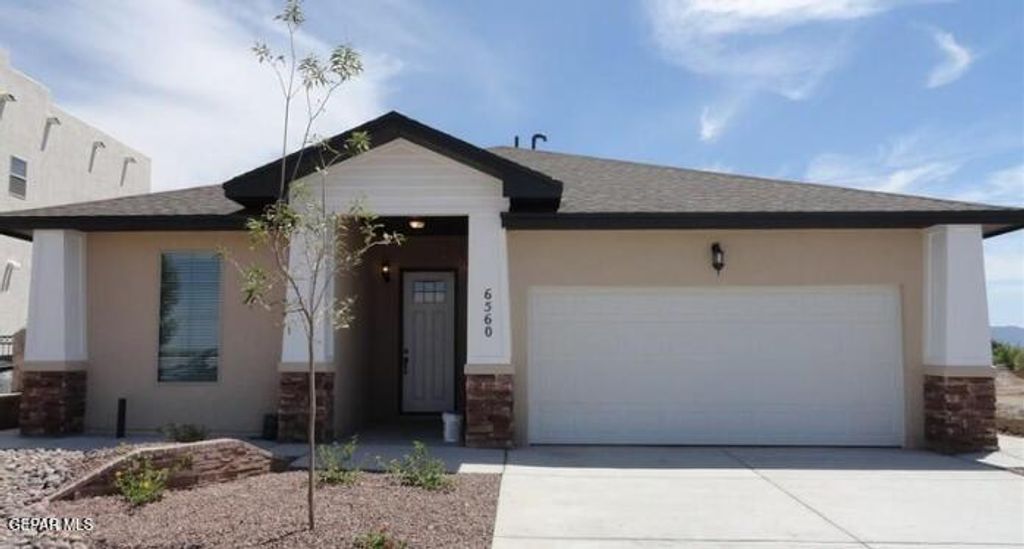 917 CHURCHILL DOWNS Court, El Paso, TX 79932