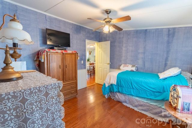 97 Misty Ridge Lane, Leicester, NC 28748