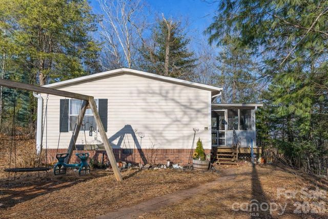 97 Misty Ridge Lane, Leicester, NC 28748