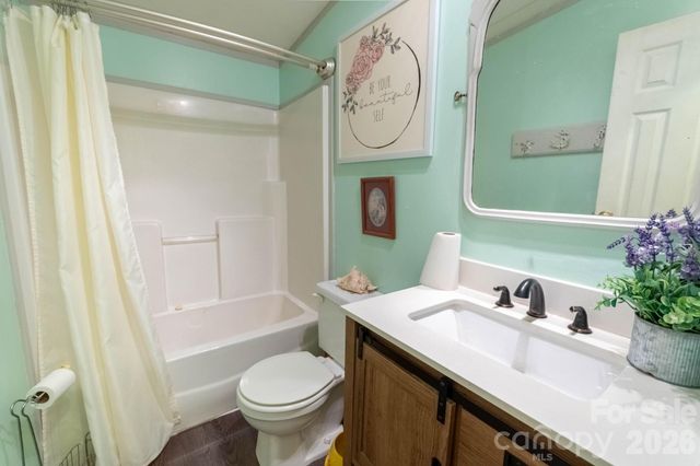 97 Misty Ridge Lane, Leicester, NC 28748