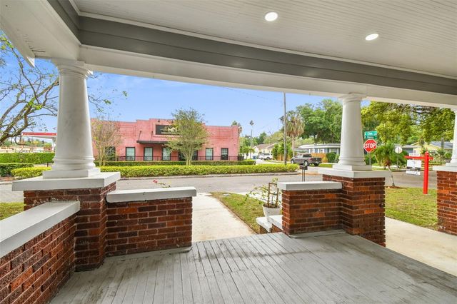 6810 N NAVIN AVENUE, Tampa, FL 33604