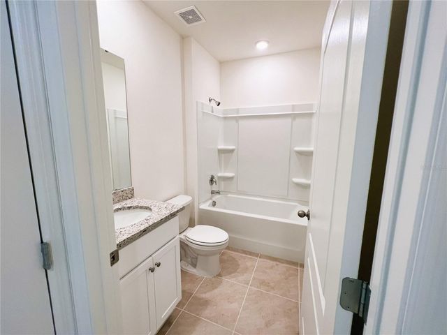 2127 DESERT ROSE DRIVE, Davenport, FL 33837