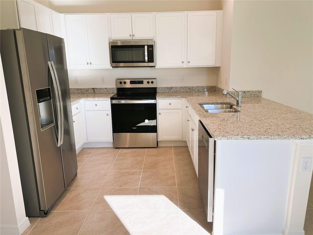 2127 DESERT ROSE DRIVE, Davenport, FL 33837