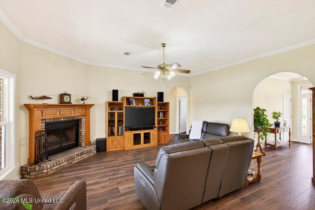 15422 Overlook Drive, Gulfport, MS 39503