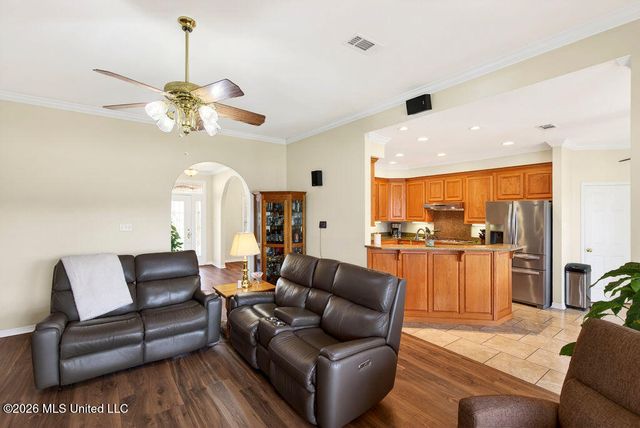 15422 Overlook Drive, Gulfport, MS 39503