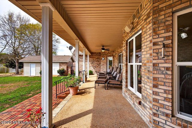 15422 Overlook Drive, Gulfport, MS 39503