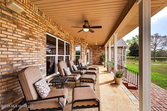 15422 Overlook Drive, Gulfport, MS 39503