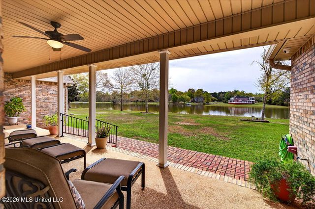 15422 Overlook Drive, Gulfport, MS 39503