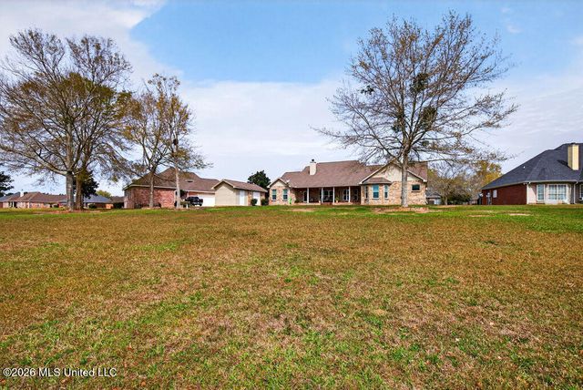 15422 Overlook Drive, Gulfport, MS 39503