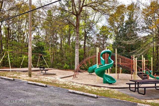 15422 Overlook Drive, Gulfport, MS 39503