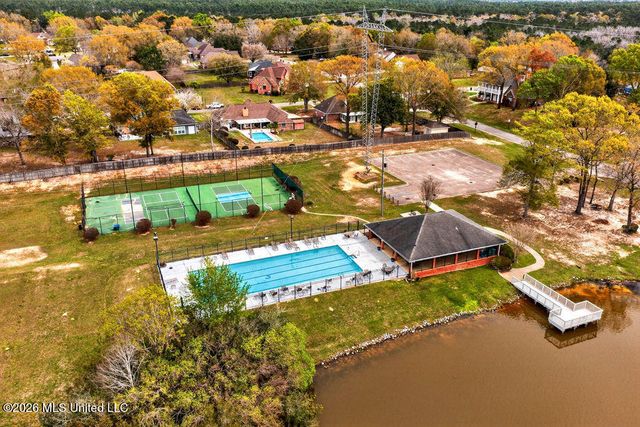 15422 Overlook Drive, Gulfport, MS 39503