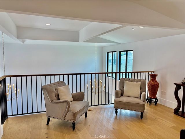 2621 Gates Avenue B, Redondo Beach, CA 90278