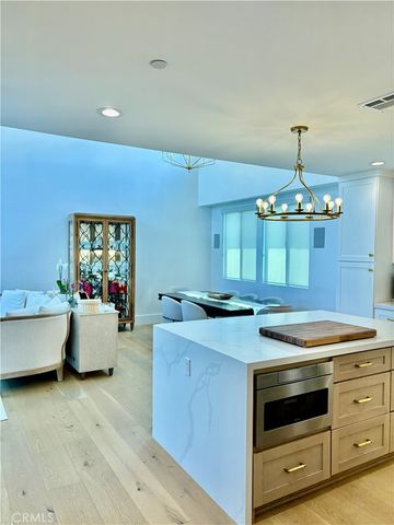 2621 Gates Avenue B, Redondo Beach, CA 90278