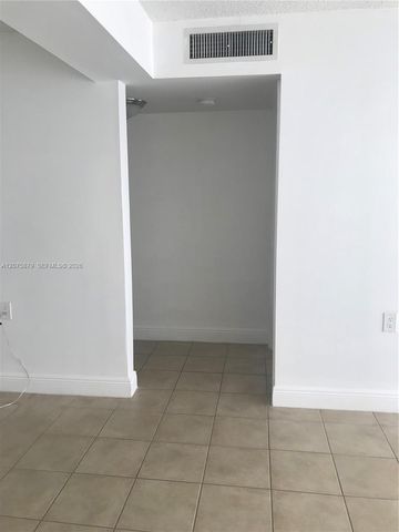 7095 NW 179th Street 112, Hialeah, FL 33015
