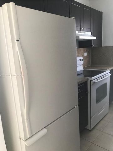 7095 NW 179th Street 112, Hialeah, FL 33015
