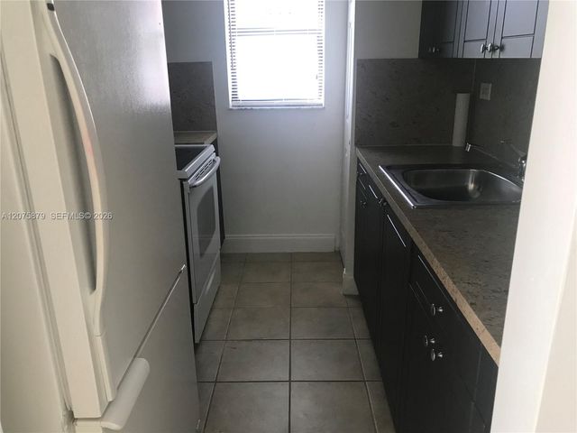 7095 NW 179th Street 112, Hialeah, FL 33015