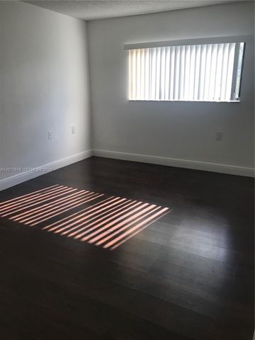 7095 NW 179th Street 112, Hialeah, FL 33015