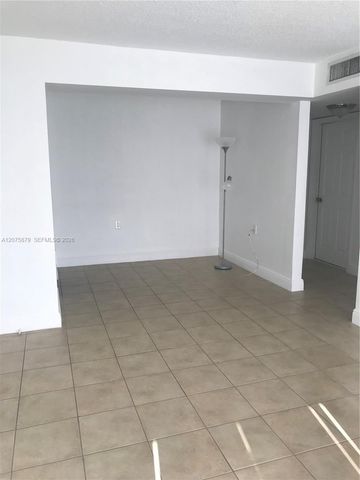 7095 NW 179th Street 112, Hialeah, FL 33015
