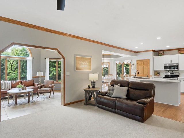 4695 Catherine COURT, Brookfield, WI 53072