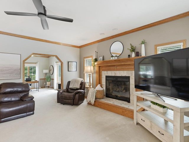 4695 Catherine COURT, Brookfield, WI 53072