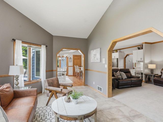 4695 Catherine COURT, Brookfield, WI 53072
