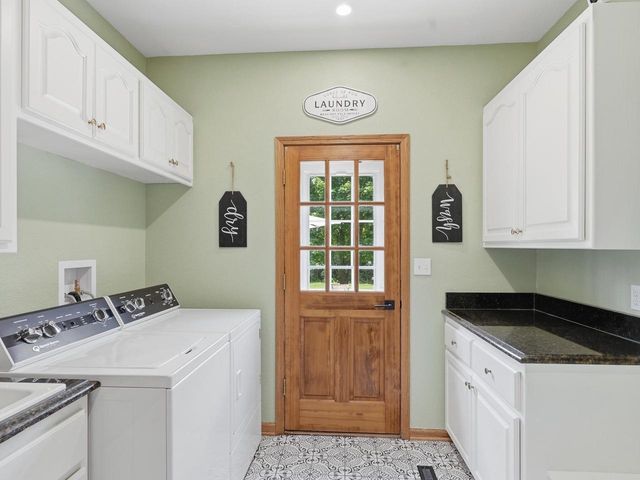 4695 Catherine COURT, Brookfield, WI 53072