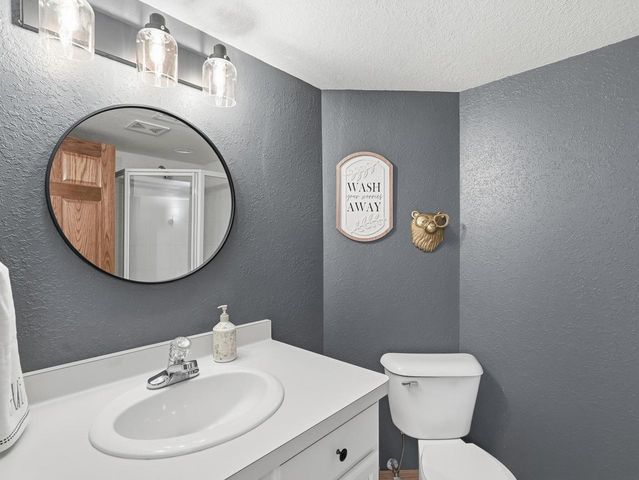 4695 Catherine COURT, Brookfield, WI 53072