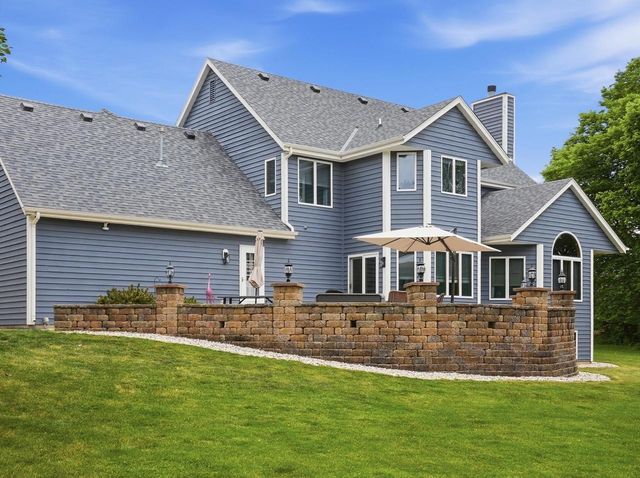4695 Catherine COURT, Brookfield, WI 53072