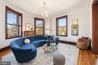 2220 20TH ST NW #33, Washington, DC 20009