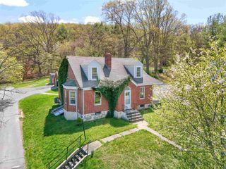 470 LEE JACKSON HWY, Staunton, VA 24401