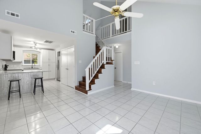 600 37th Ave N Apt 207, Myrtle Beach, SC 29577