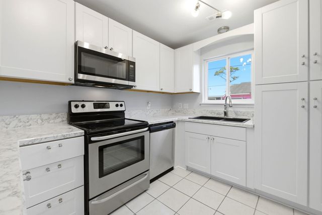 600 37th Ave N Apt 207, Myrtle Beach, SC 29577
