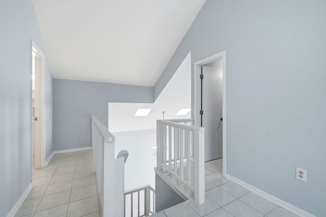 600 37th Ave N Apt 207, Myrtle Beach, SC 29577