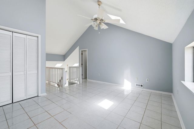 600 37th Ave N Apt 207, Myrtle Beach, SC 29577