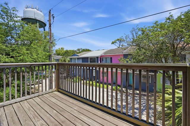 600 37th Ave N Apt 207, Myrtle Beach, SC 29577