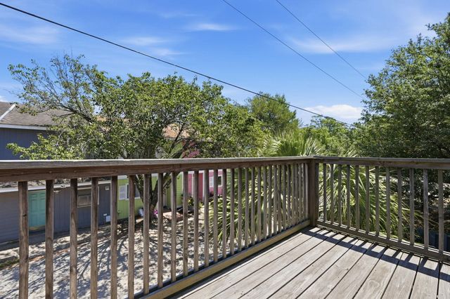 600 37th Ave N Apt 207, Myrtle Beach, SC 29577